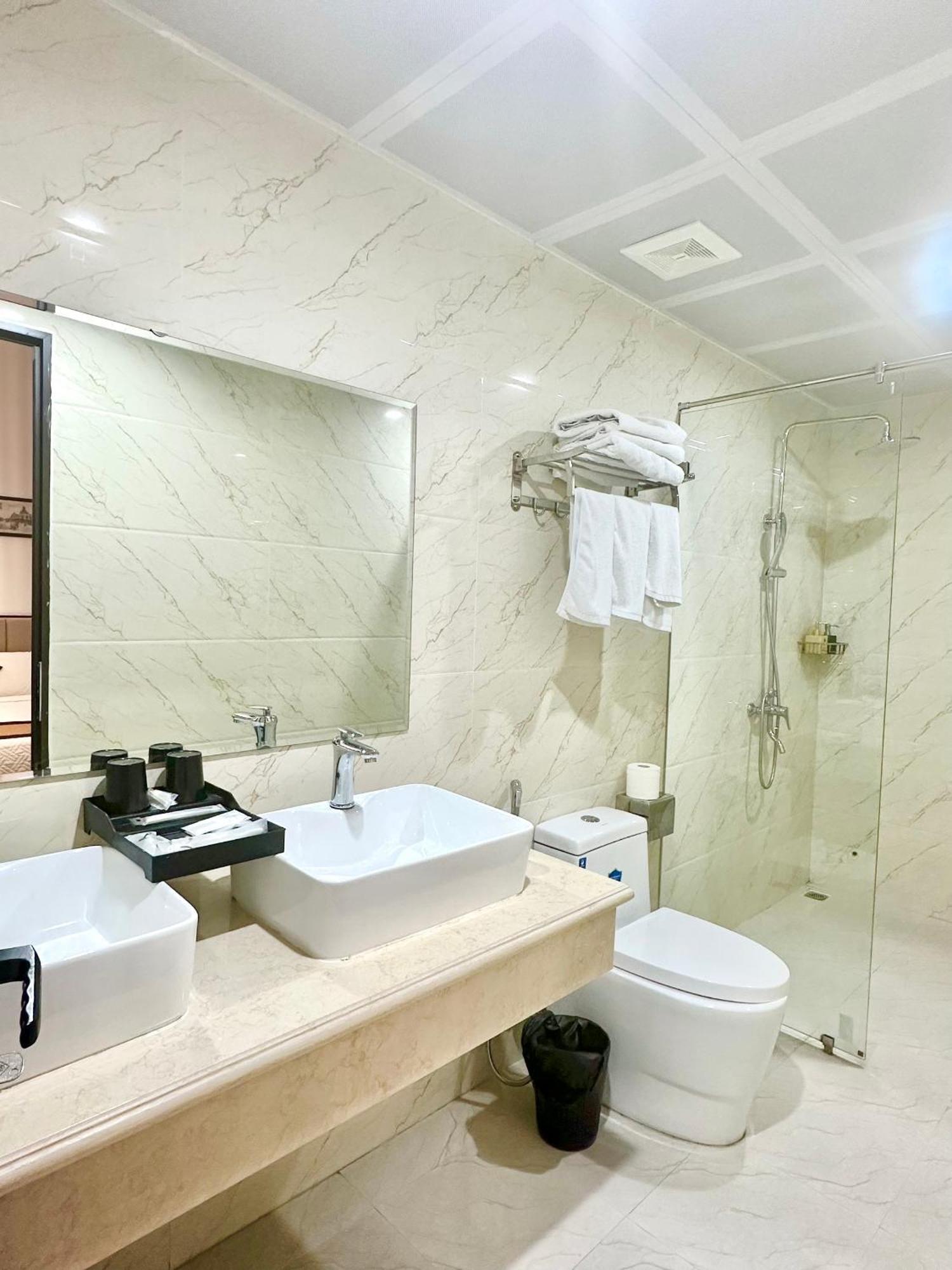 Vinh Khang Ha Long Hotel 外观 照片